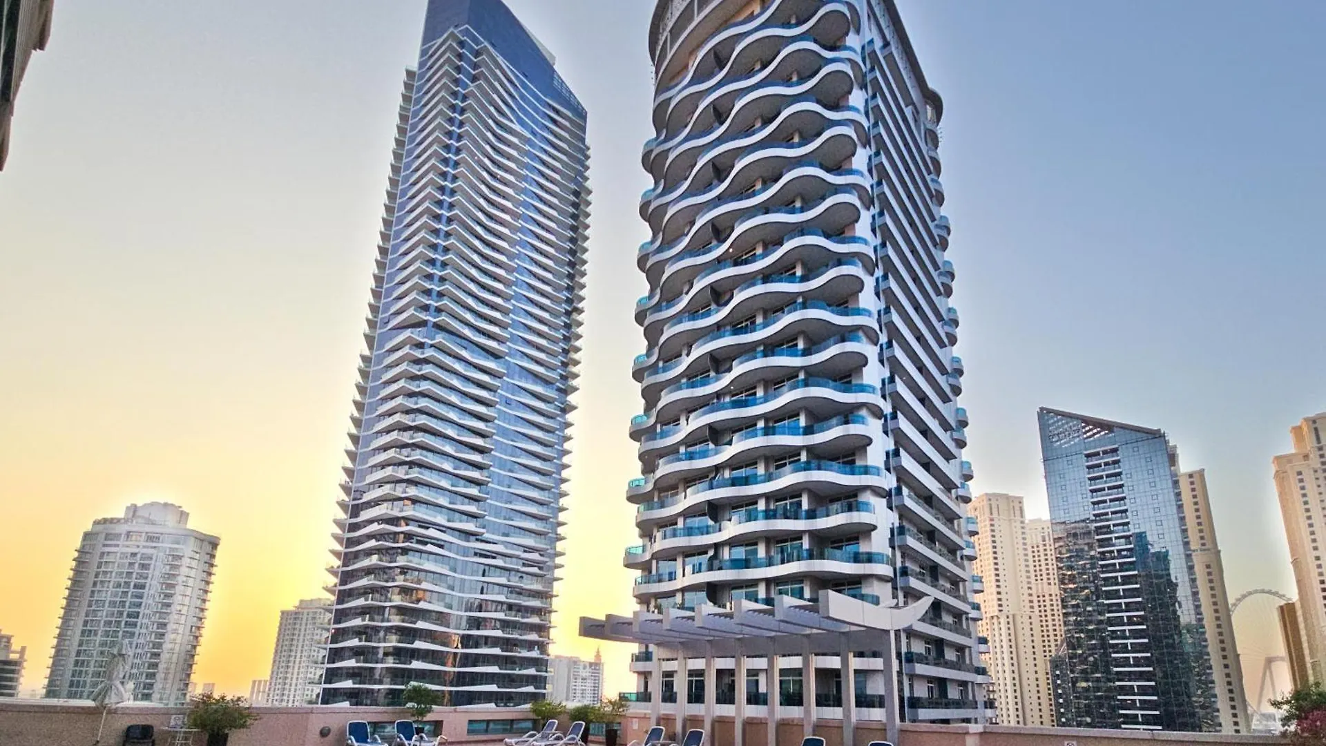 Easygo- Comfy Stu In Dubai Marina -Zum04 Apartment United Arab Emirates