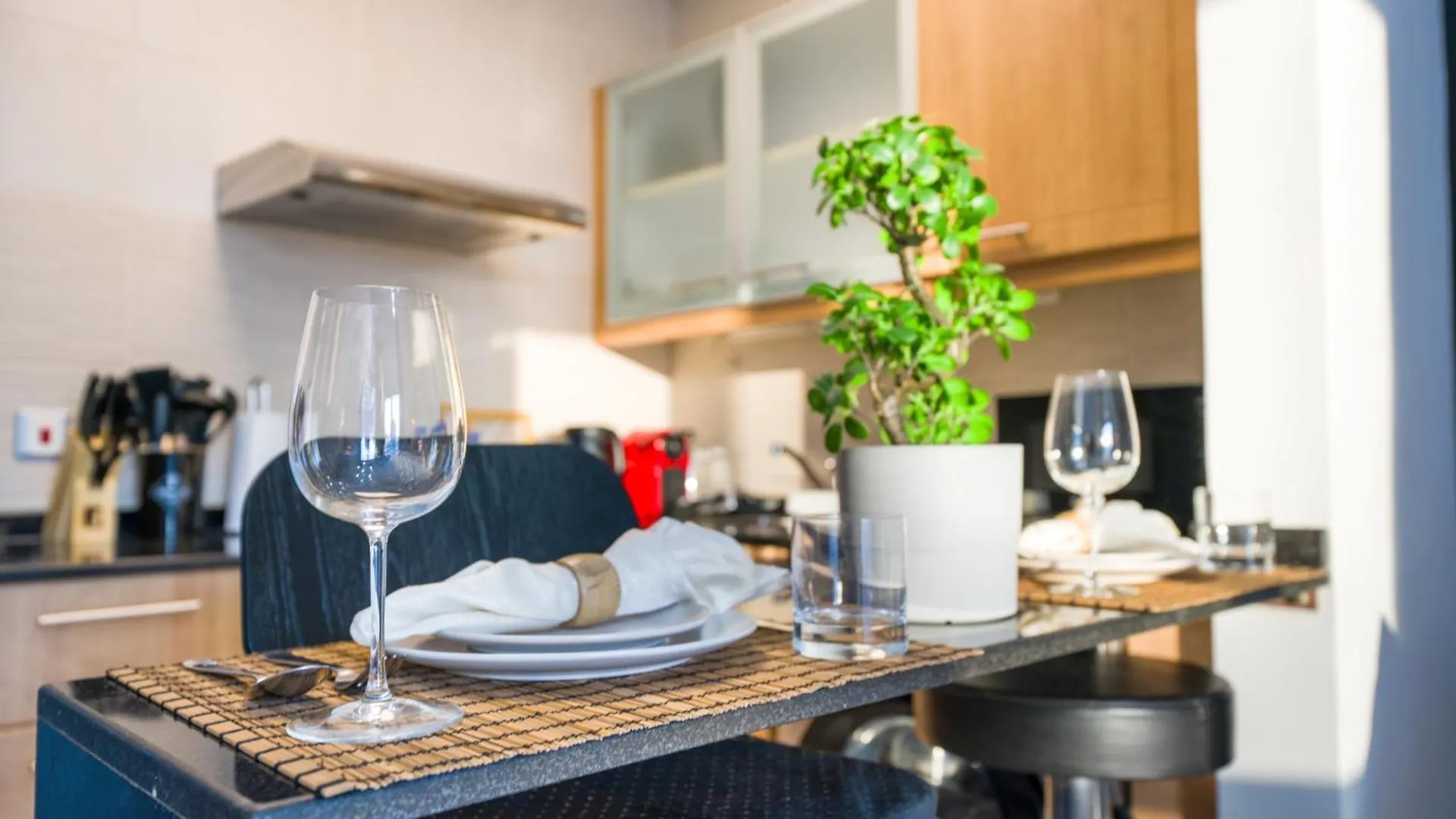 Easygo- Comfy Stu In Dubai Marina -Zum04 Apartment